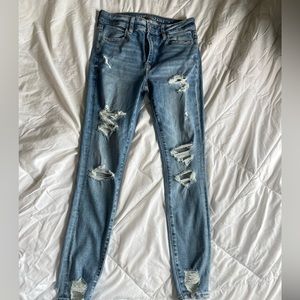 NWOT American Eagle Womens Ne(x)t Level Ripped Skinny Jeans size 8